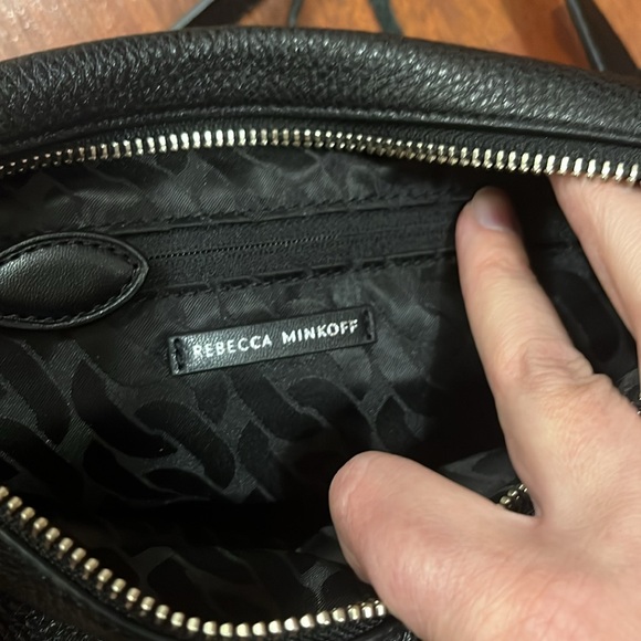 2024 season Rebecca Minkoff small Julian crossbody - Picture 5 of 7
